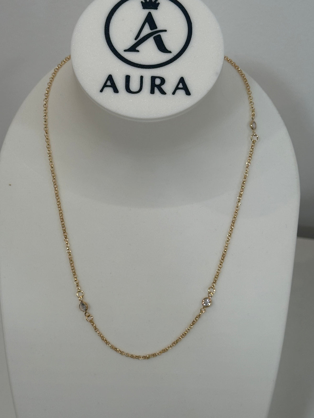 Colar com pedra