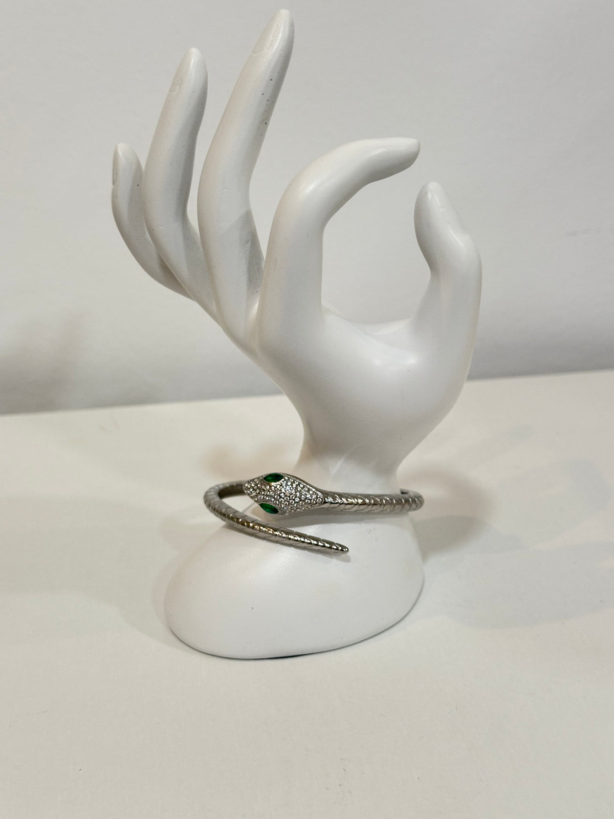 Bracelete cobra com brilhantes