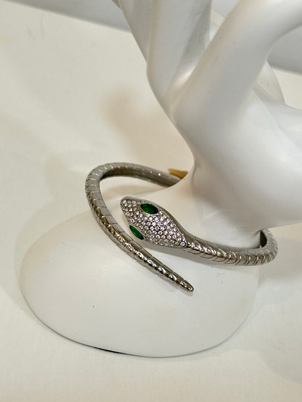 Bracelete cobra com brilhantes