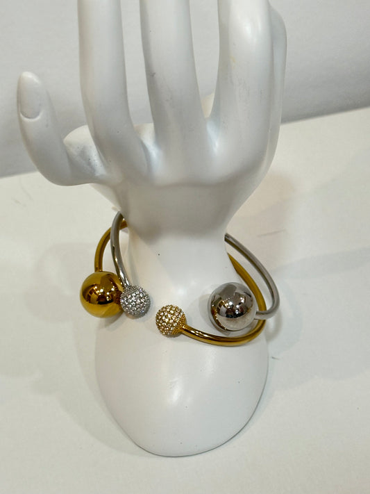 Bracelete bolas com brilhantes