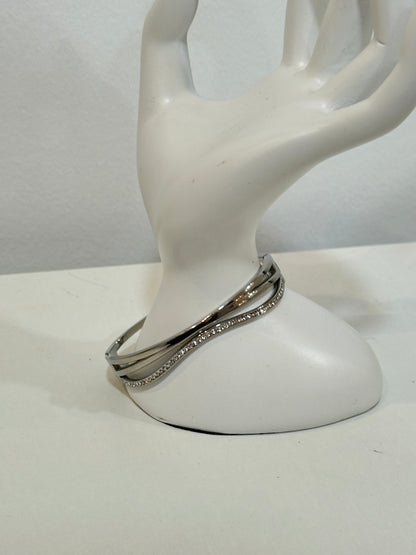 Bracelete prata com brilhantes