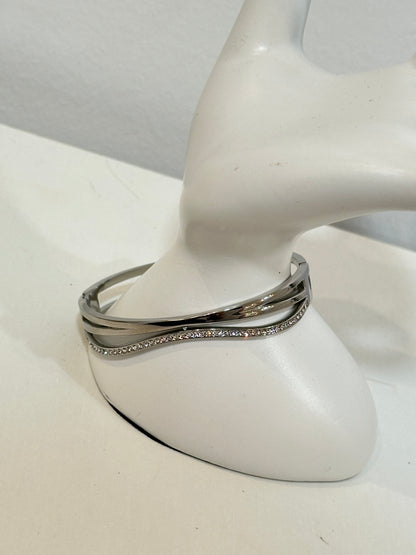 Bracelete prata com brilhantes