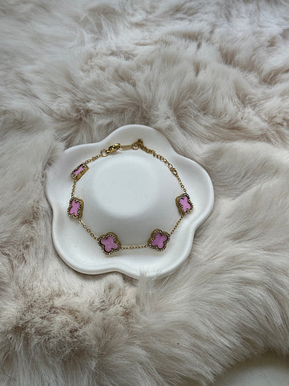 Pulseira trevo rosa com brilhantes